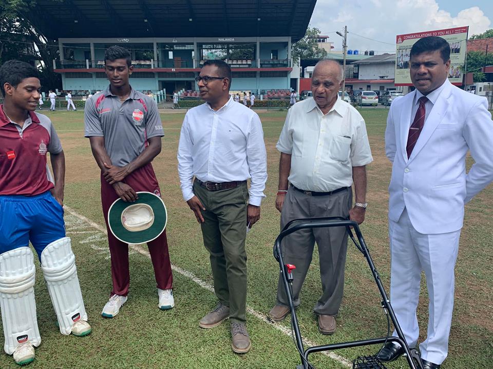 Nalanda Oba Melbourne Donated Half A Million Rupees Worth Of Turf Cutter On 6th March 2019 image 2